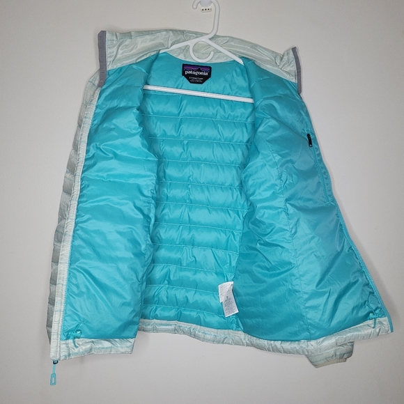 Rare Patagonia Womens Small AQUA Mint Stripe Goose Down Puffer Jacket Warm Snow - Picture 3 of 15